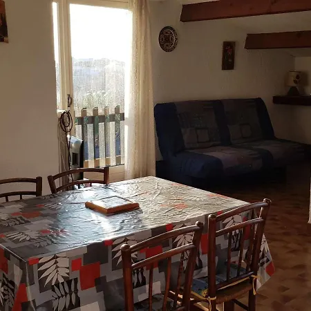 T2 Avec Parking, Grande Terrasse, Et Proche - Quartier Mole - Fr-1-702-37 *
