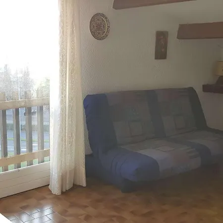 شقة T2 Avec Parking, Grande Terrasse, Et Proche - Quartier Mole - Fr-1-702-37 *